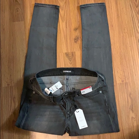 Express Mid Rise Stretch Jeans - Picture 3 of 8